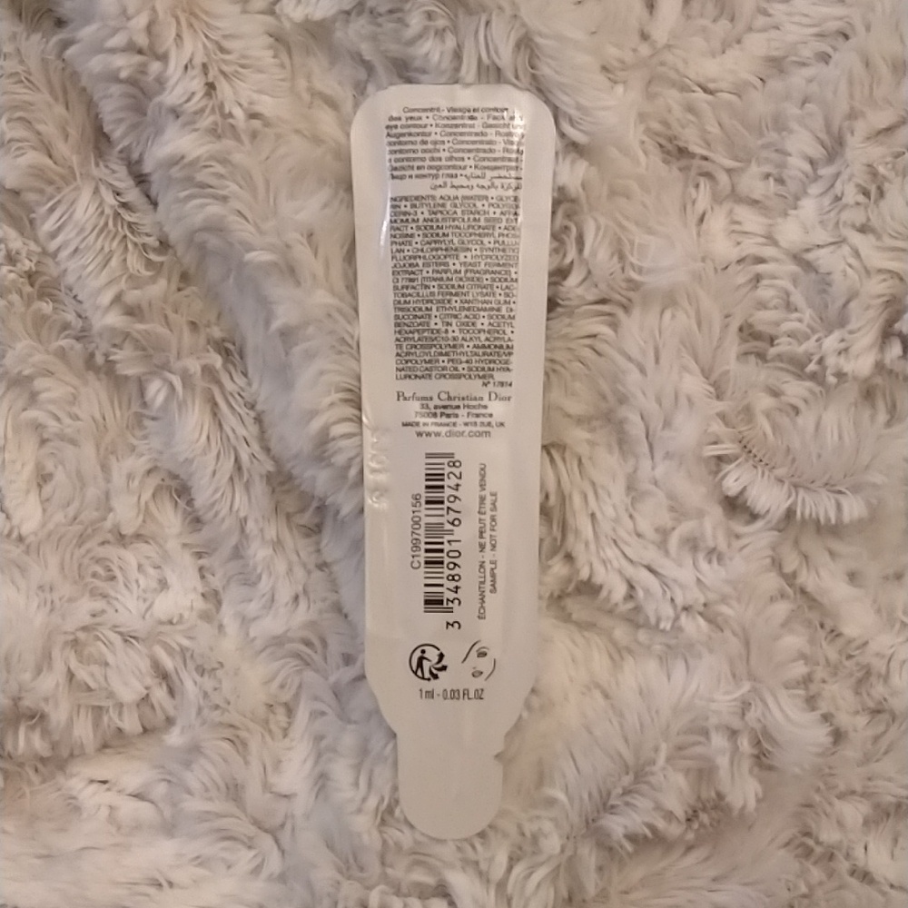 Dior Capture Totale Sampler Set - Picture 10 of 11